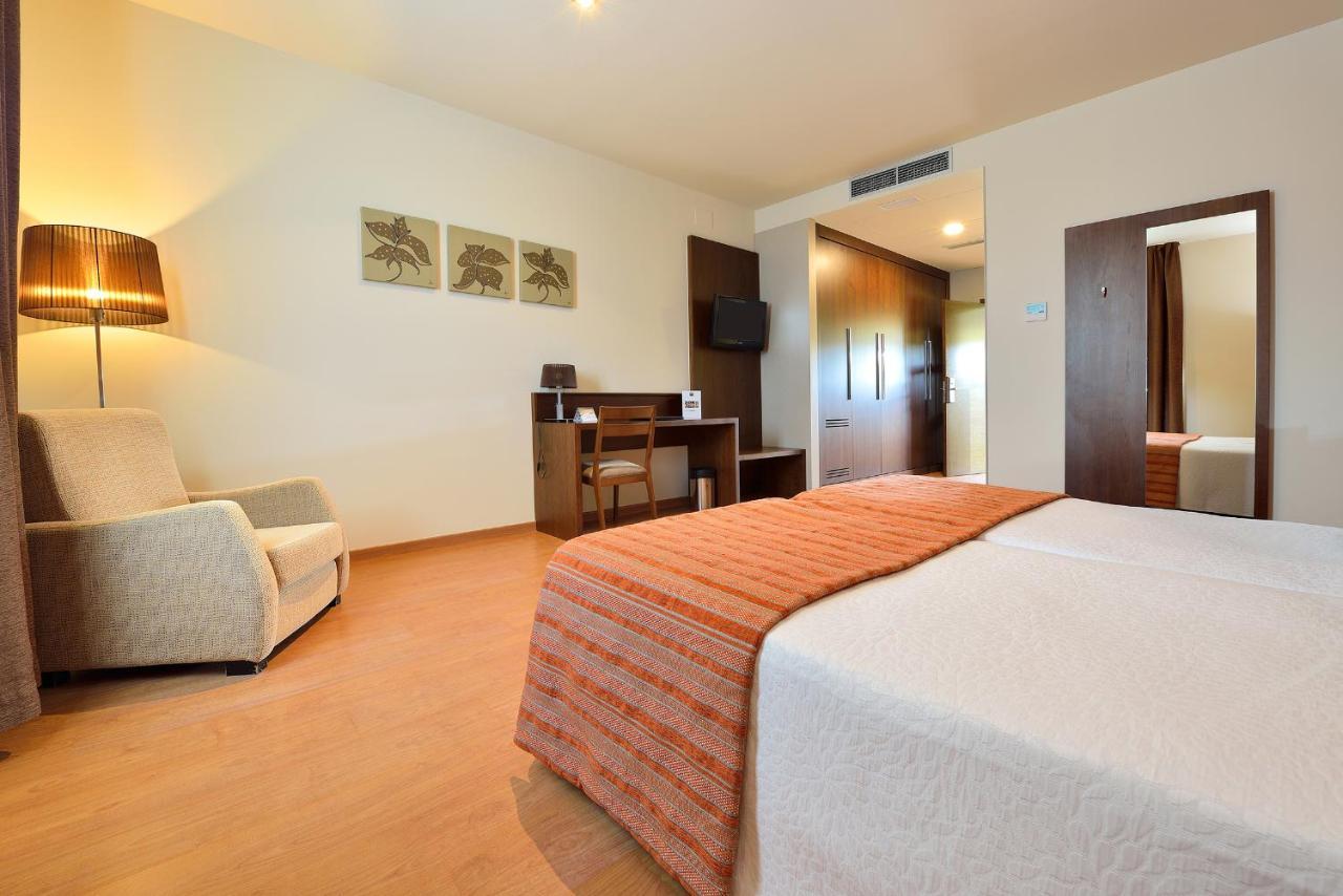Hotel Spa Norat Torre Do Deza 4* Superior Lalín Extérieur photo